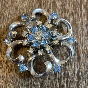 Vintage pin brooch